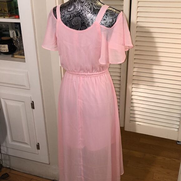 NWT Off Shoulder Hi Lo Chiffon Dress in Perfect Pink - Picture 6 of 13